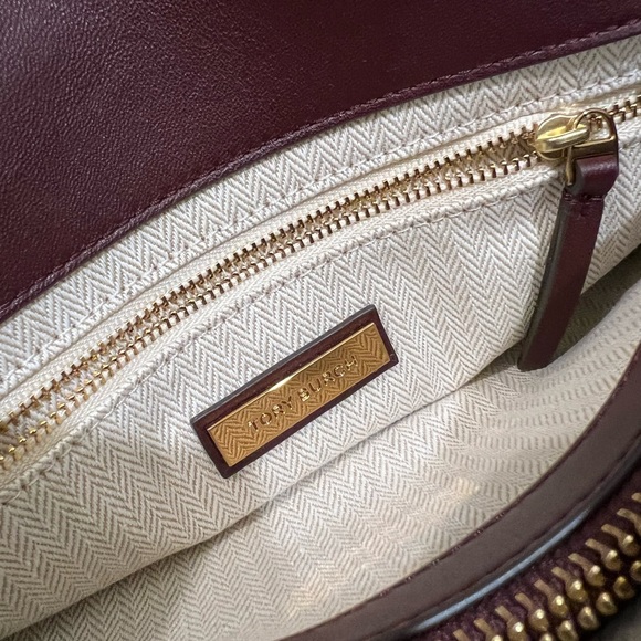 Tory Burch Kira Chevron Velvet Convertible Shoulder Bag - Picture 15 of 16